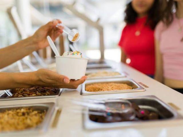 Popular Gelato Shop for Friends and Catch-Ups