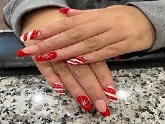 Vivian Nail Spa