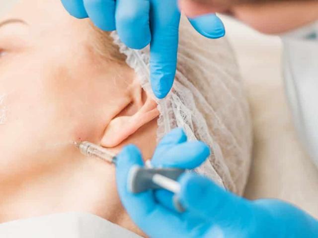 Maxillofacial surgeon los angeles