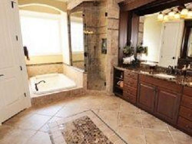 Spencer Flooring & Paint