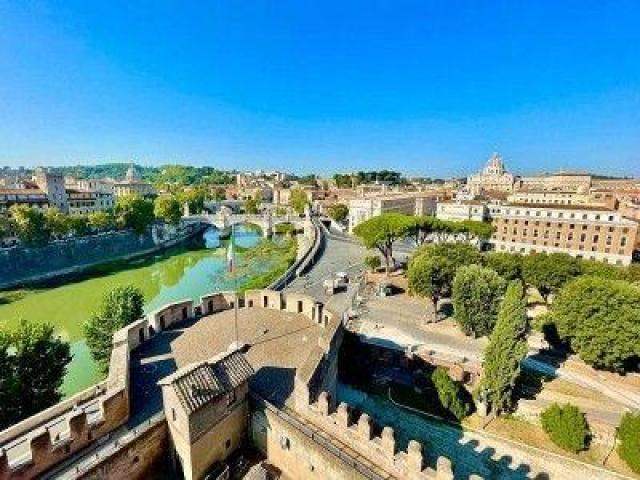 The customized Vatican Private tours help visitors enjoy the unyielding spirit of Rome