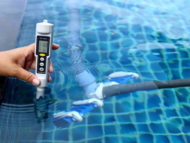 Expert Pool Repair Sanford Services