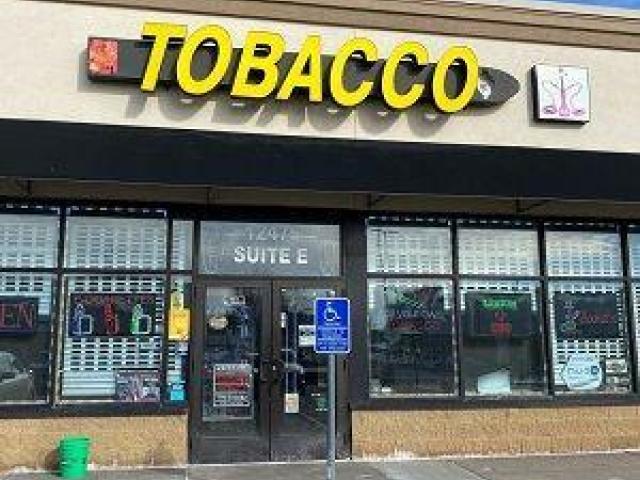 Coon Rapids Tobacco Shop