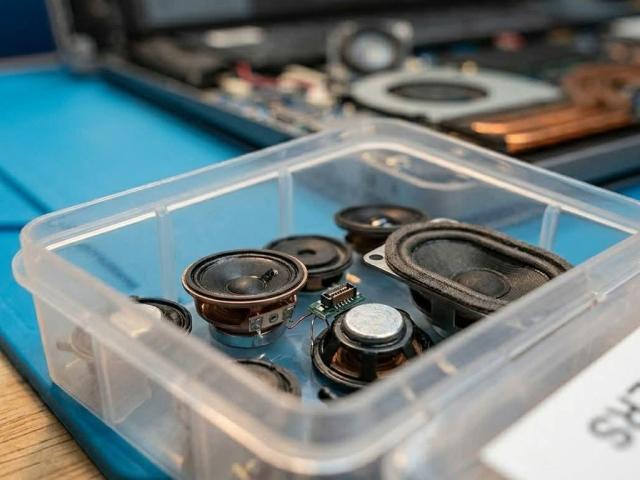 We fix / repair Laptop Speakers
