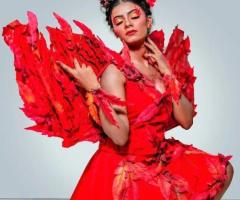 Lakmé Academy Powered By Aptech:-Makeup Course in Aurangabad