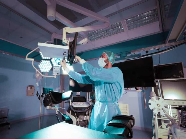 Top IVF Abu Dhabi Clinic for Parenthood Journey