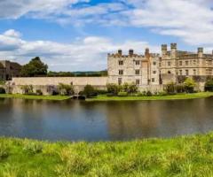 Leeds Castle from London for Historic Beauty and Scenic Countryside Views
